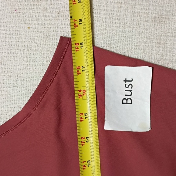 NWT Yogalicious Terracotta Nude Tech Crop Top Women's Size XL Athleisure - Picture 5 of 8